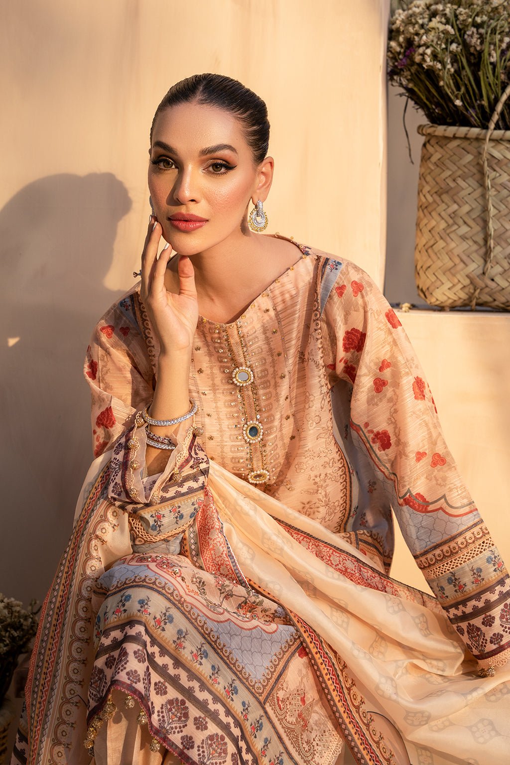 Ayezel | Zoya & Fatima