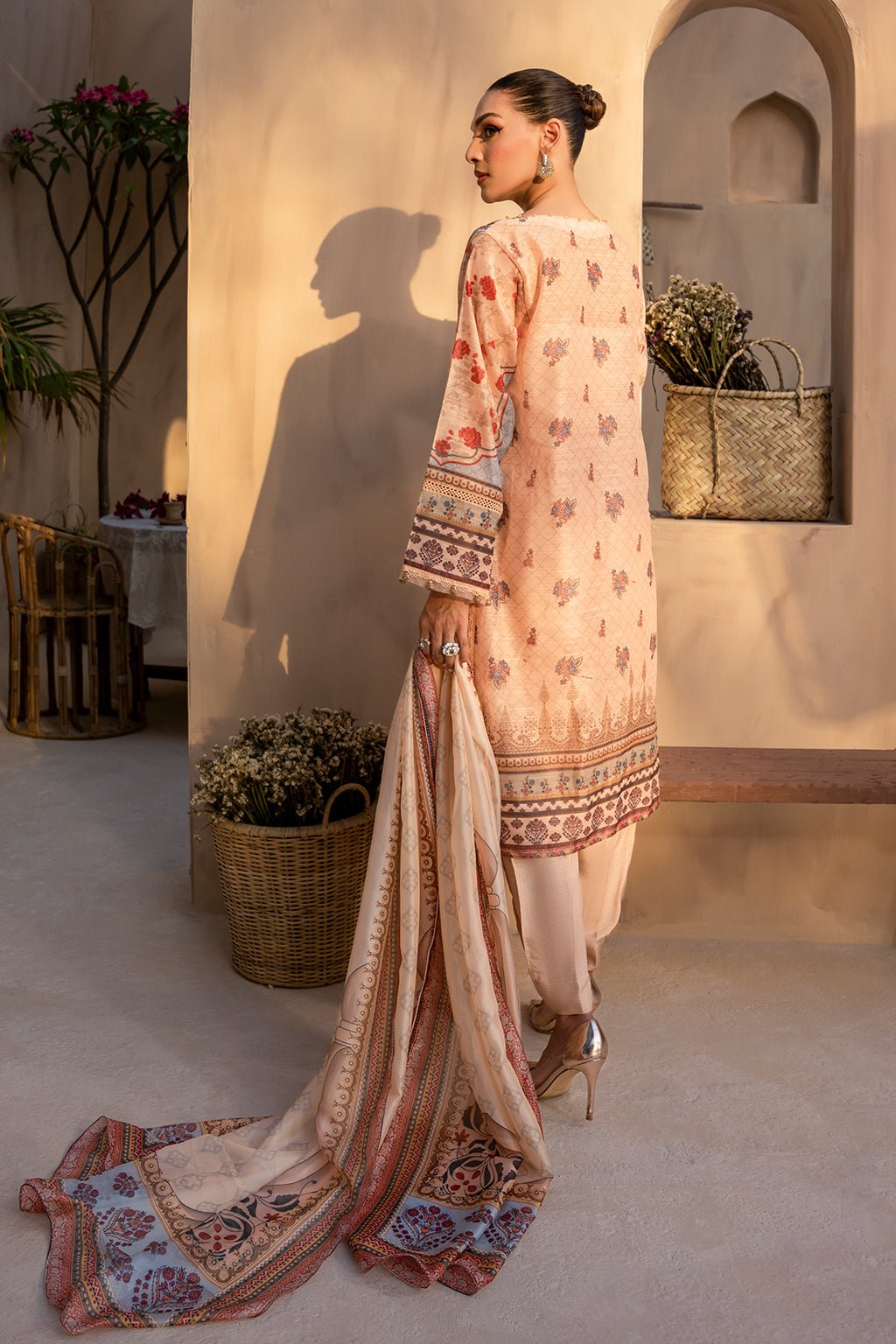 Ayezel | Zoya & Fatima