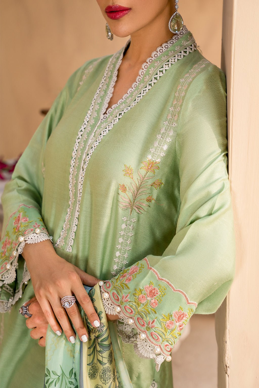 Mushk | Zoya & Fatima