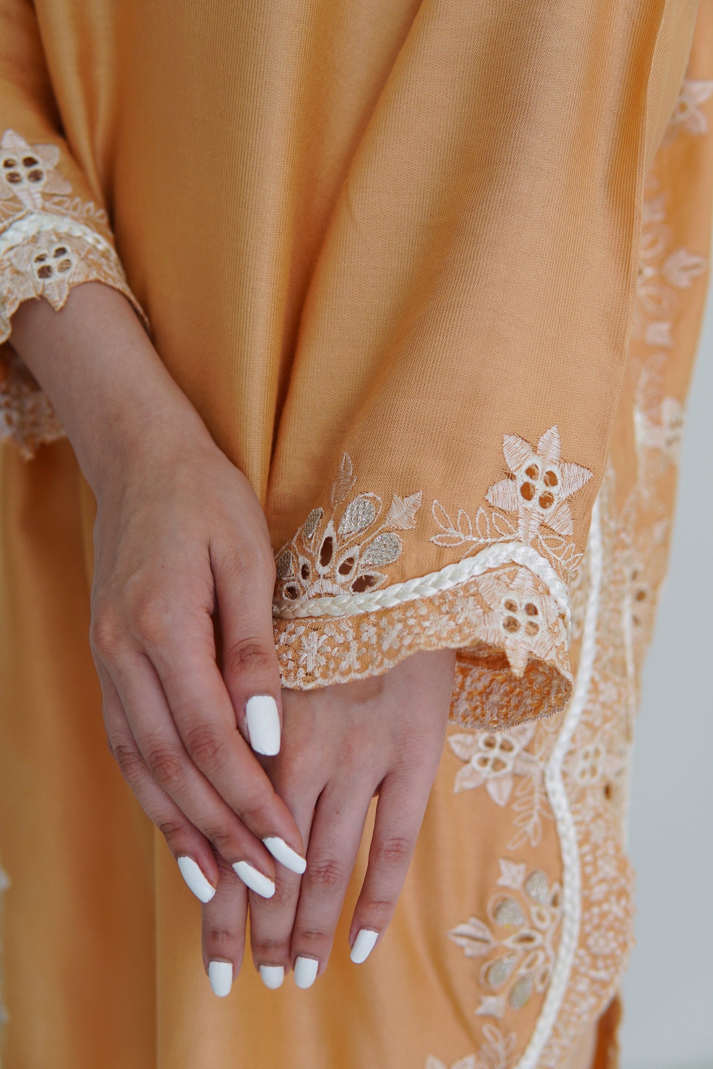 Macizo | Zoya & Fatima