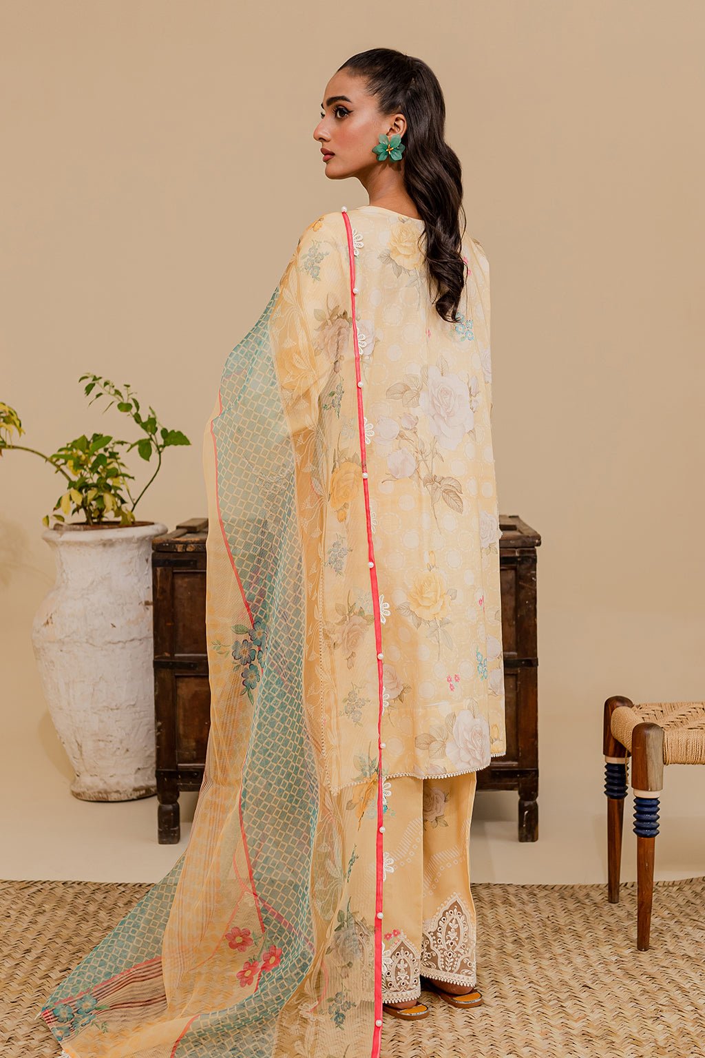 ZF4-259 | Zoya & Fatima