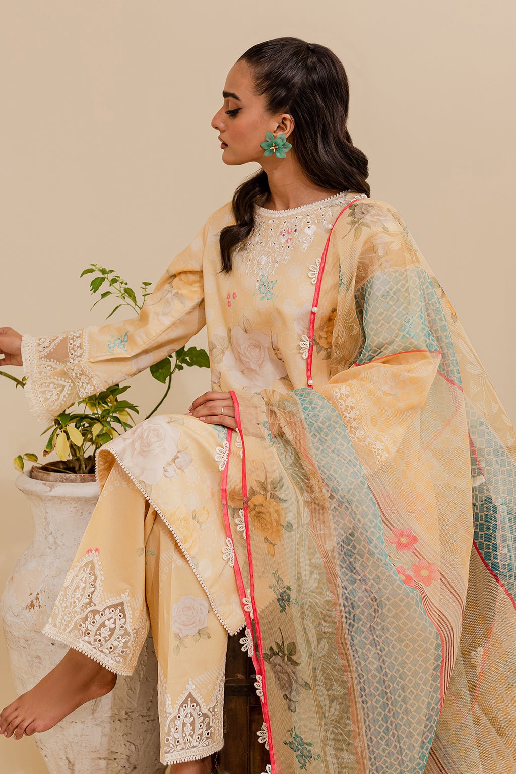ZF4-259 | Zoya & Fatima