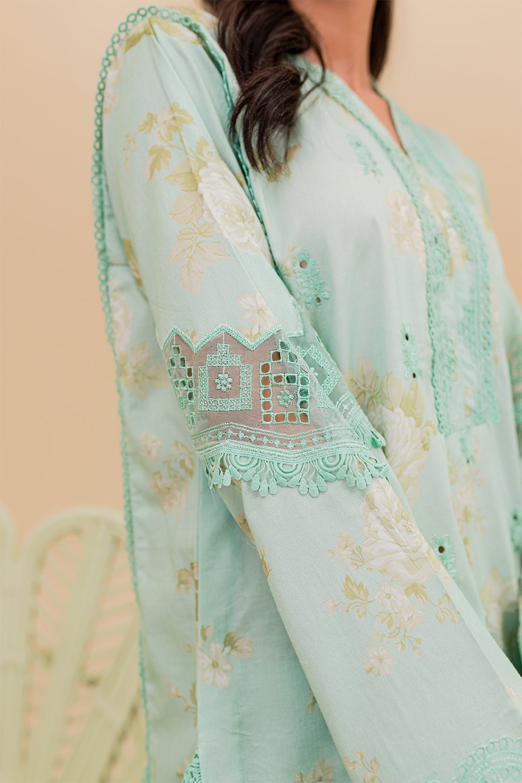 ZF2-540 | Zoya & Fatima
