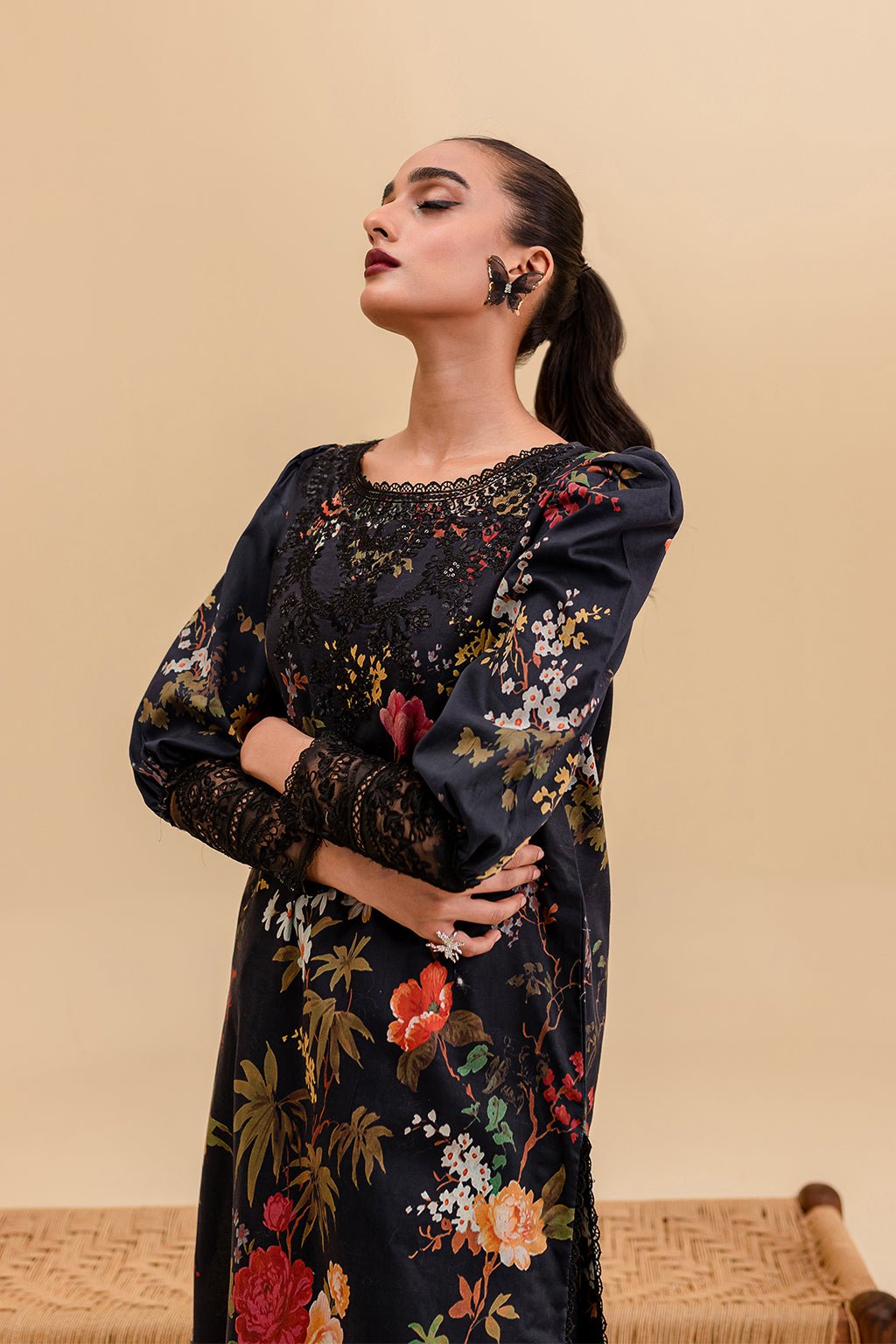 ZF8-767 | Zoya & Fatima
