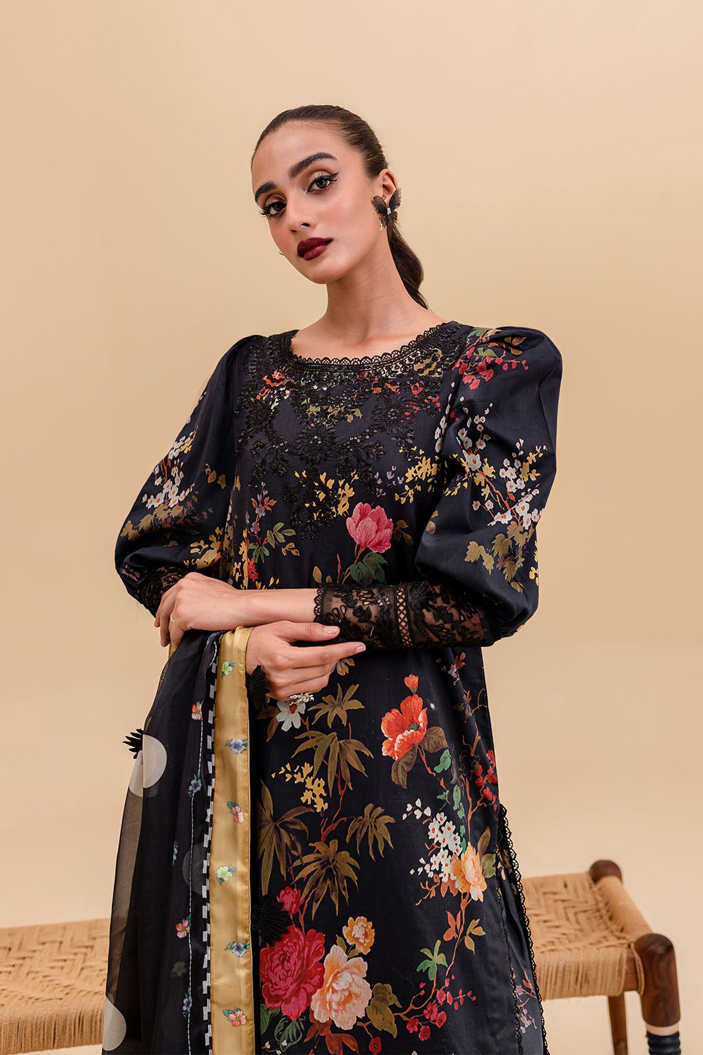 ZF8-767 | Zoya & Fatima