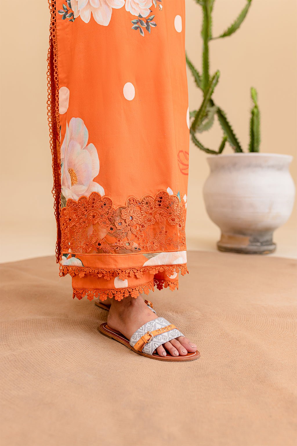 ZF6-387 | Zoya & Fatima