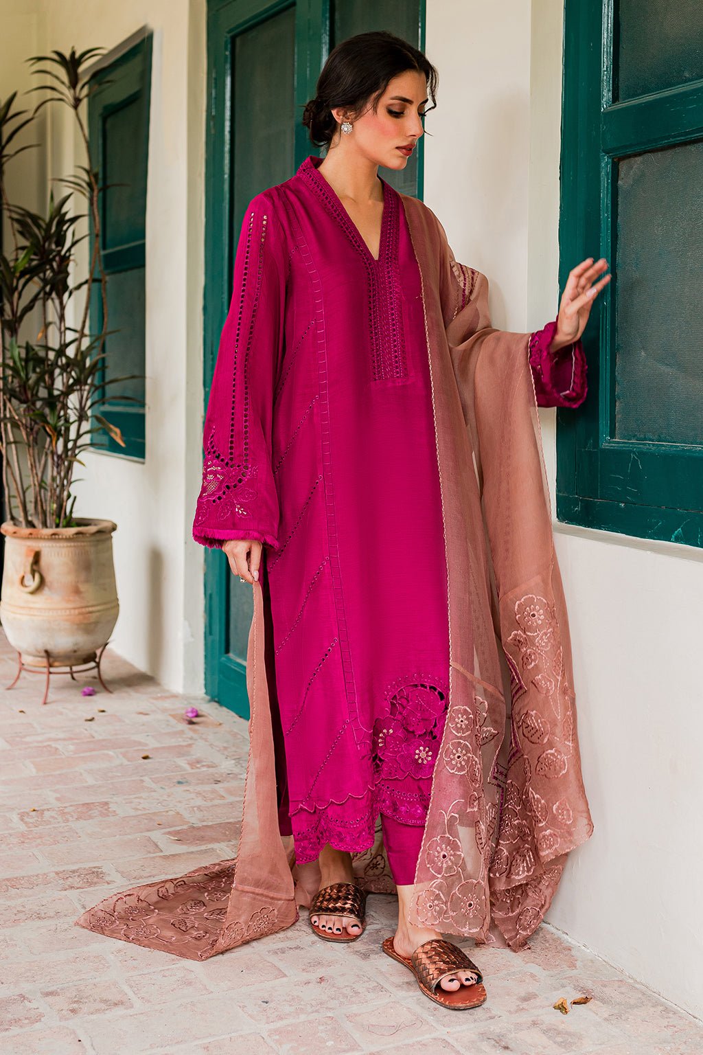 SFR-420 | Zoya & Fatima