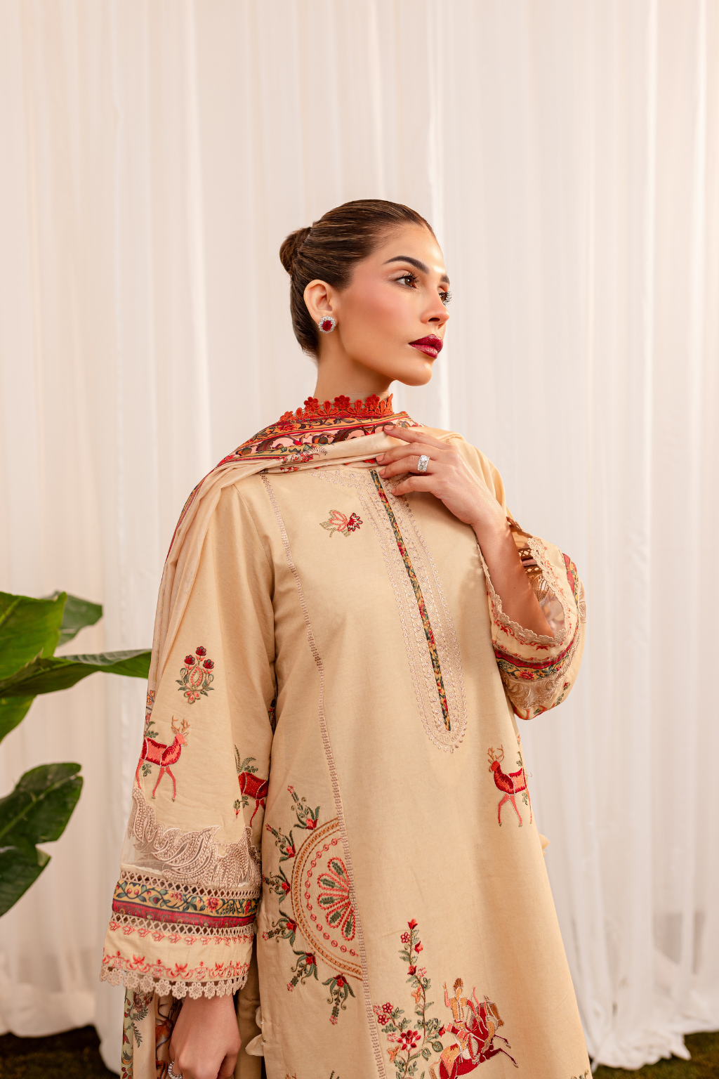 3 PIECE EMBROIDERED LAWN - RAIA (UNSTITCHED)